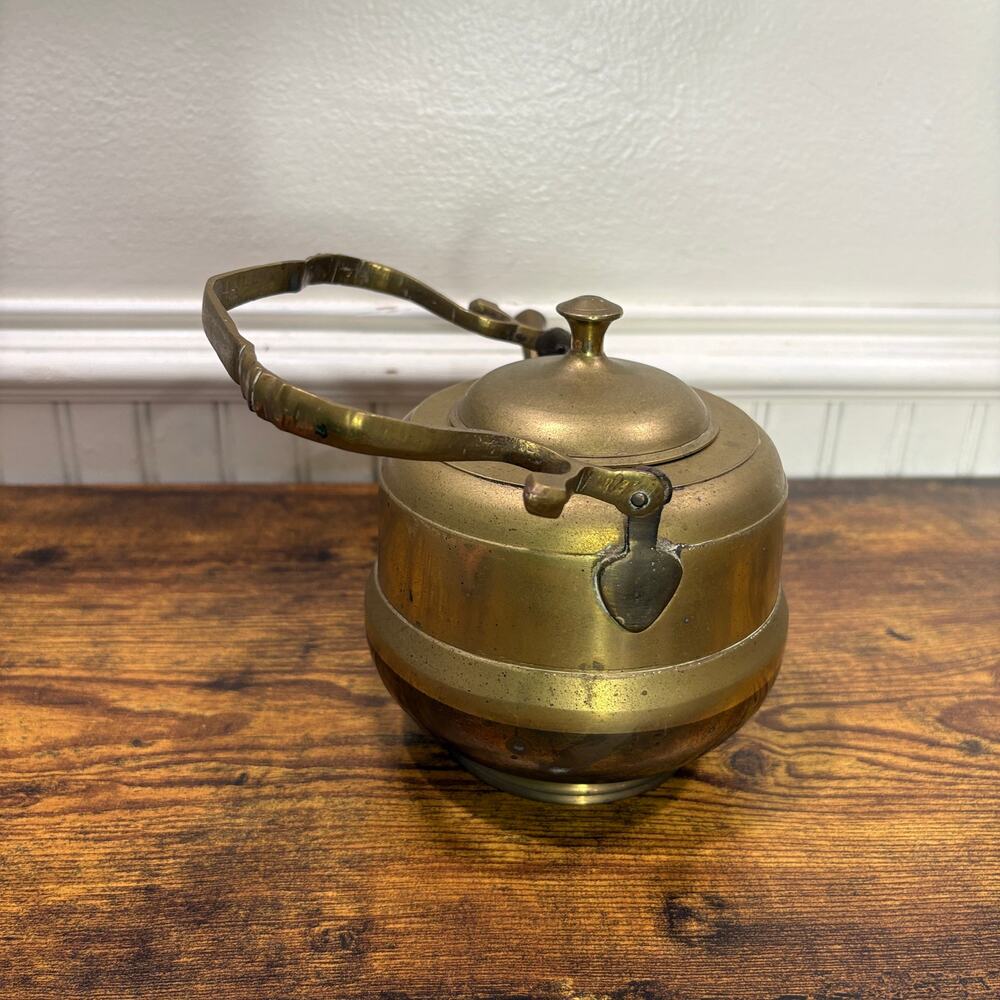 Vintage Brass Teapot Tea Kettle with Lid Patina MCM Shabby Chic Boho Decor - Picture 3 of 10